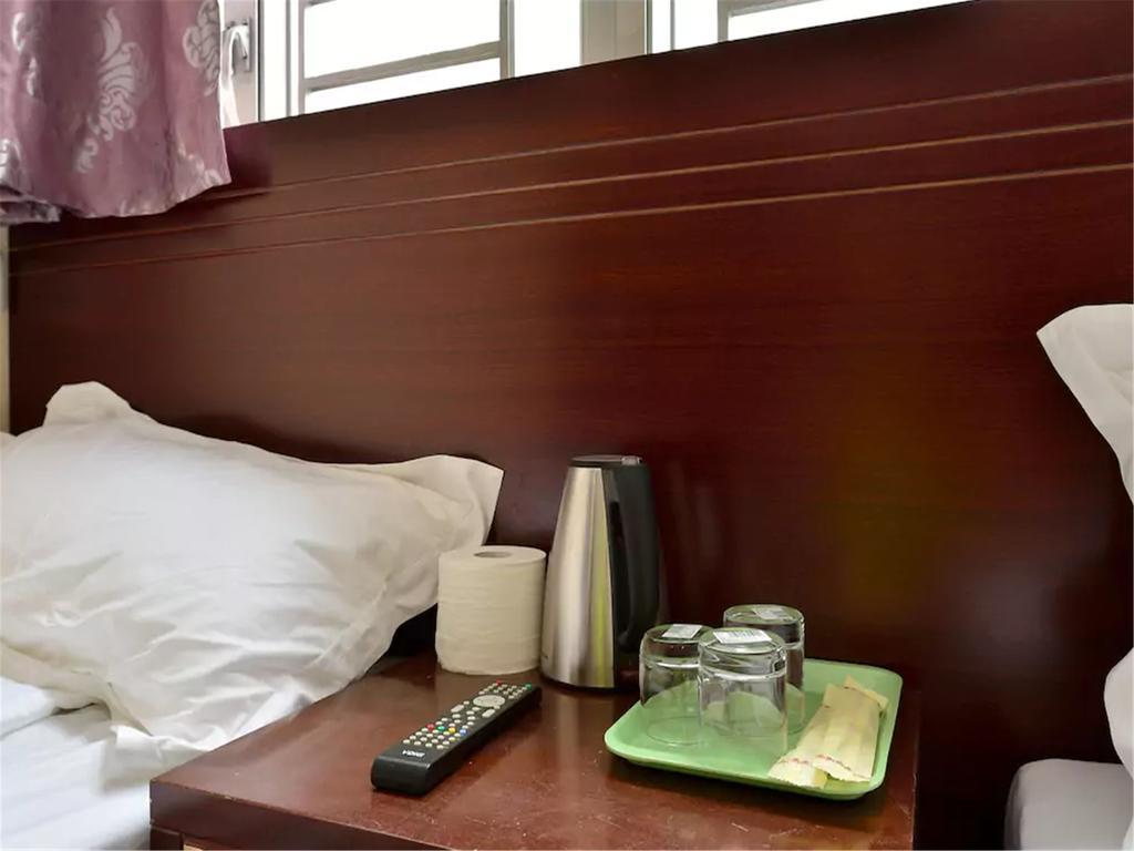 קוולון Mingdu Hostel מראה חיצוני תמונה
