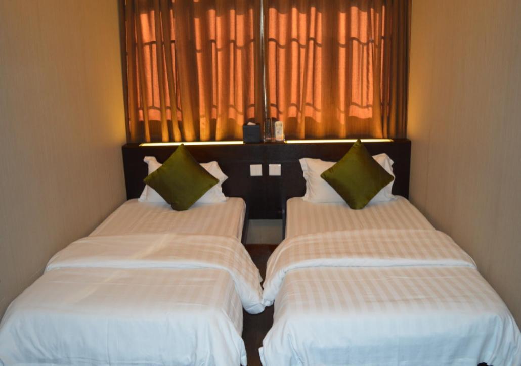 קוולון Mingdu Hostel מראה חיצוני תמונה