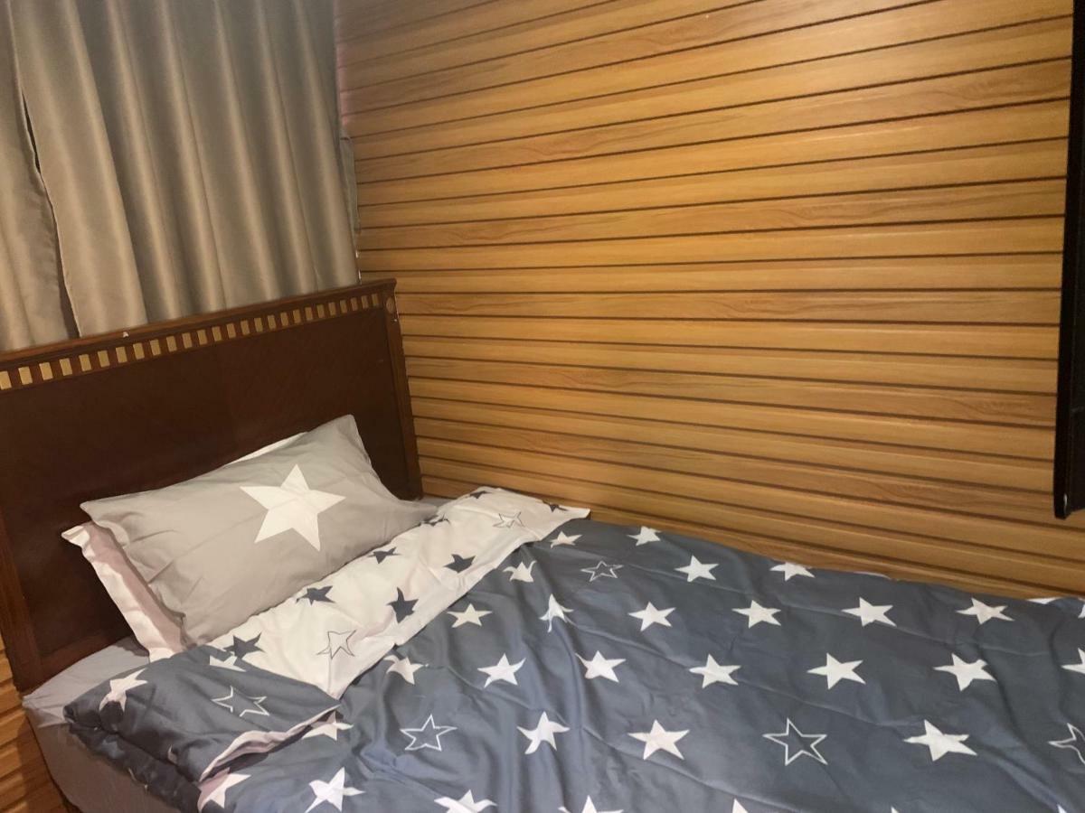קוולון Mingdu Hostel מראה חיצוני תמונה